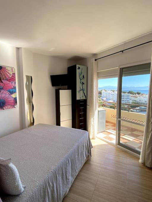 Duquesa, Vistas Panoramicas Al Mar Apartment Торемолинос Екстериор снимка